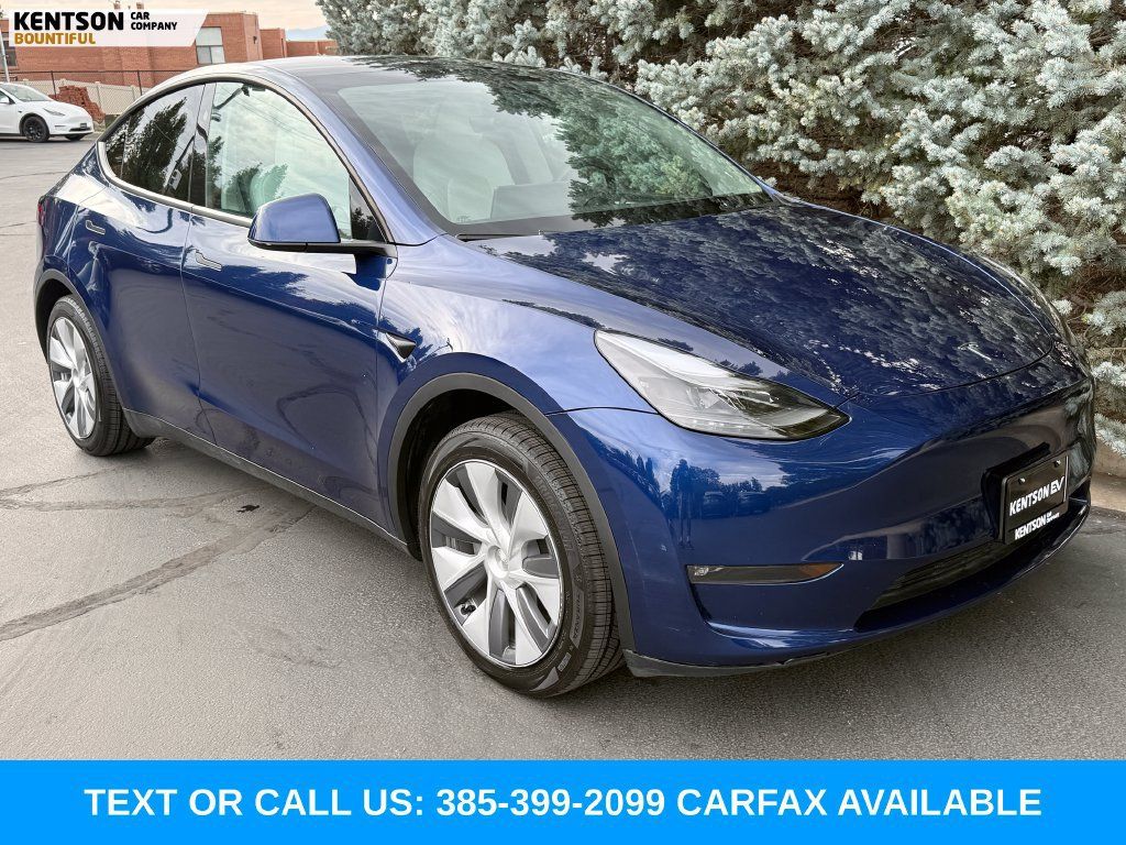 Used 2023 Tesla Model Y Long Range AWD/4WD image 12