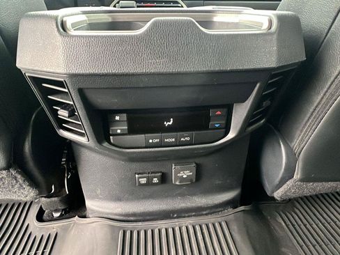 Used 2024 Toyota Sequoia SR5 w/ SR5 Premium Package AWD/4WD image 24