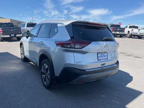 Used 2021 Nissan Rogue SV w/ Premium Package AWD/4WD image 12