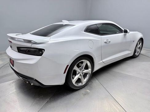 Used 2017 Chevrolet Camaro SS image 7