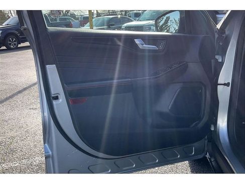 Used 2024 Ford Escape ST-Line image 23