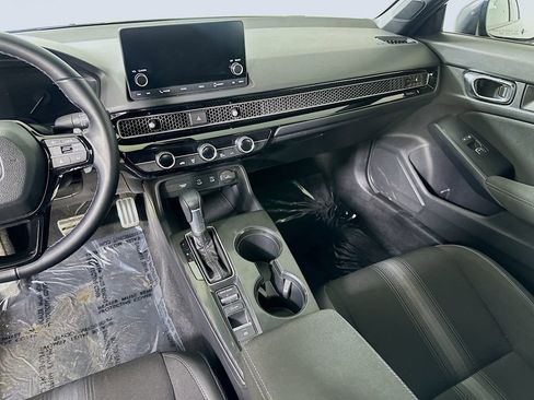 Used 2025 Honda Civic Sport image 19