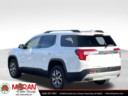 Certified 2023 GMC Acadia SLT w/ Technology Package image 3