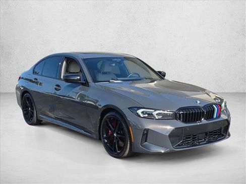 Used 2023 BMW 330i Sedan w/ M Sport Package RWD image 3