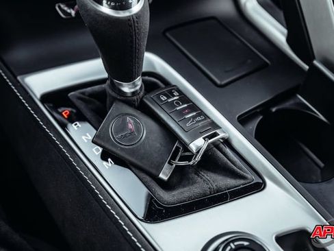 Used 2016 Chevrolet Corvette Stingray Coupe RWD image 84