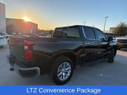 Used 2019 Chevrolet Silverado 1500 LTZ w/ LTZ Texas Edition image 3