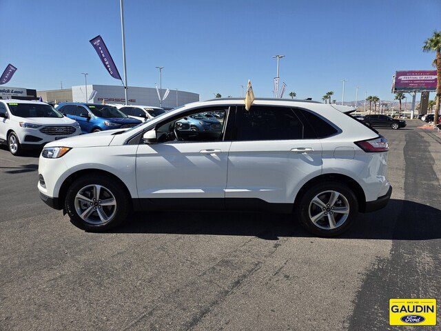 Certified 2023 Ford Edge SEL w/ Convenience Package AWD/4WD image 4