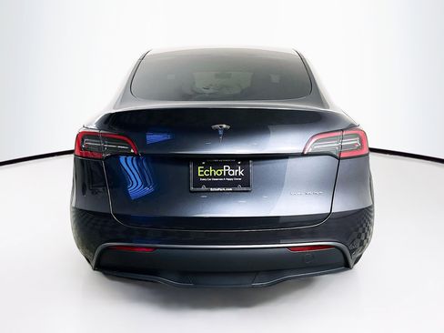 Used 2024 Tesla Model Y Long Range image 7