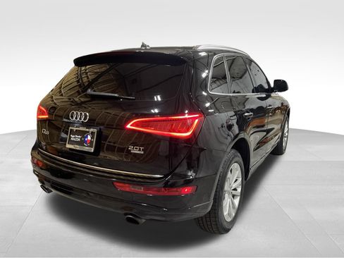 Used 2016 Audi Q5 2.0T Premium Plus w/ Technology Package AWD/4WD image 5
