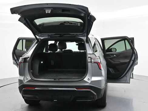 Used 2025 Chevrolet Equinox RS w/ Safety and Technology Package FWD image 44