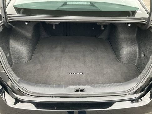 Certified 2025 Nissan Altima 2.5 SR image 32