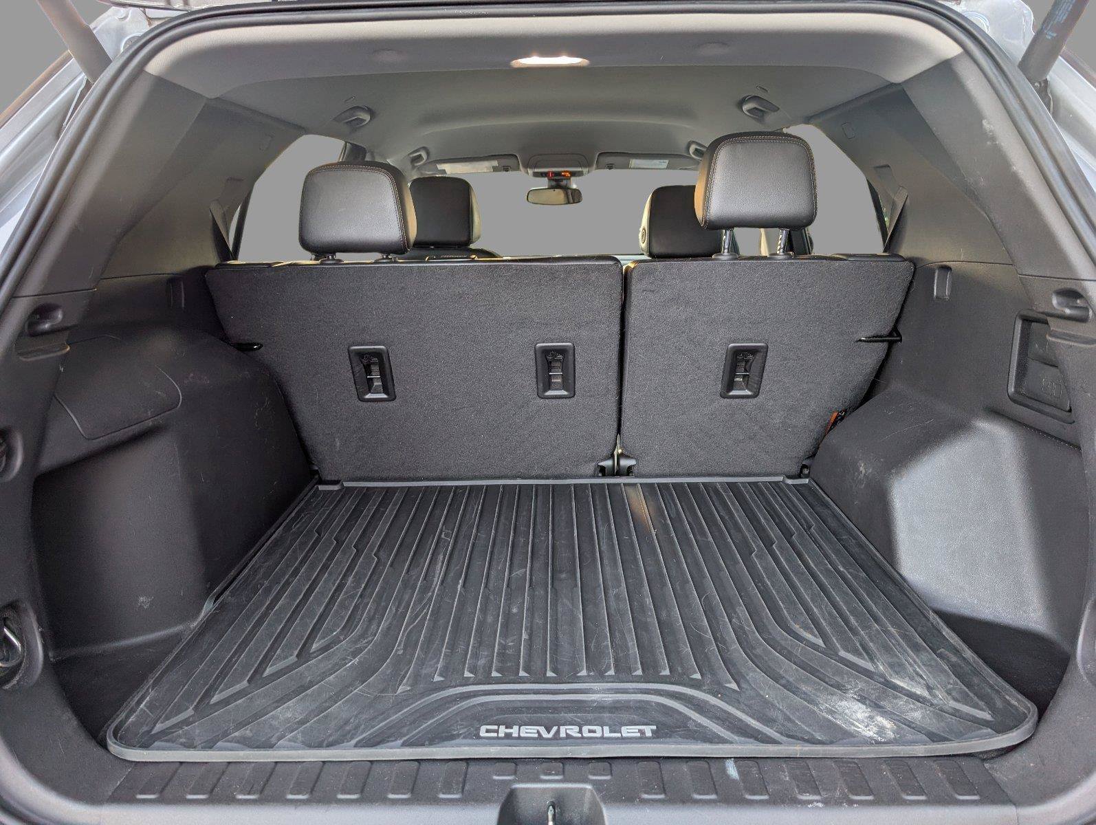 Used 2024 Chevrolet Equinox Premier AWD/4WD image 5