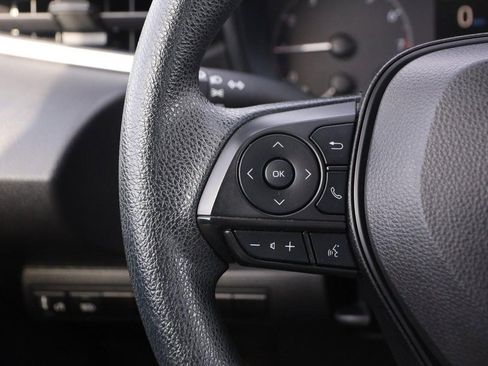 Used 2023 Toyota Corolla LE image 11