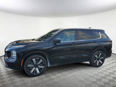 New 2026 Mitsubishi Outlander SE FWD image 4