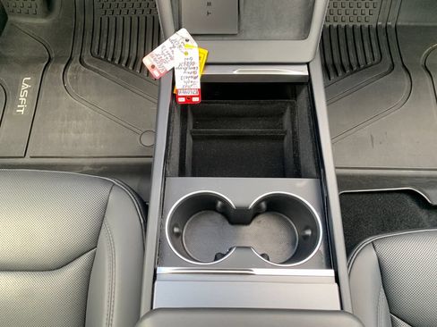 Used 2025 Tesla Model 3 Long Range RWD image 18