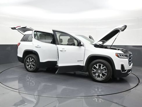 Used 2023 GMC Acadia SLE FWD image 32