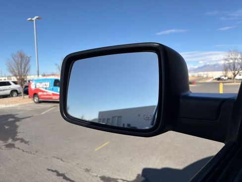 Used 2017 RAM 1500 ST w/ SXT Appearance Group image 4