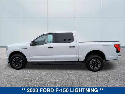 Used 2023 Ford F150 Lightning XLT AWD/4WD image 3