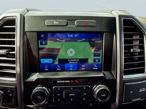 Used 2016 Ford F150 XLT w/ Equipment Group 302A Luxury image 11