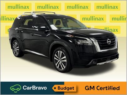 Used 2022 Nissan Pathfinder Platinum w/ Cargo Package