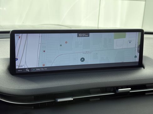 Used 2022 Genesis GV70 2.5T w/ Advanced Package image 23