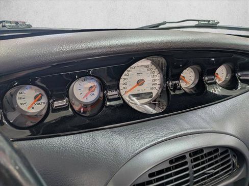 Used 2000 Plymouth Prowler RWD image 13