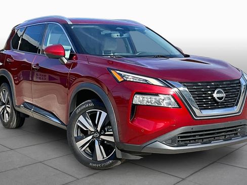 Used 2023 Nissan Rogue SL w/ SL Premium Package FWD image 3