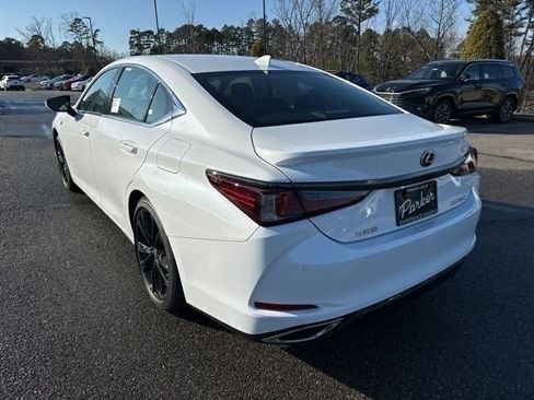 New 2025 Lexus ES 350 w/ Premium Package image 2