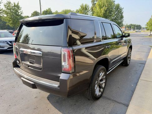 Used 2018 GMC Yukon Denali w/ Denali Ultimate Package AWD/4WD image 3