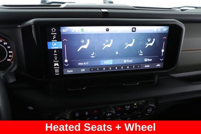 Used 2024 Jeep Gladiator Mojave AWD/4WD image 4