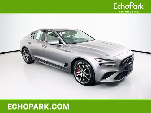 Used 2025 Genesis G70 2.5T RWD image 1