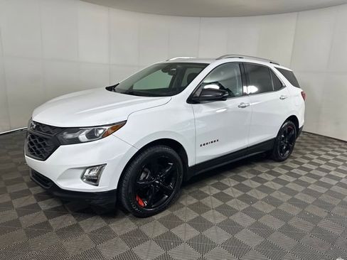 Used 2020 Chevrolet Equinox Premier w/ Premier Redline Edition image 7