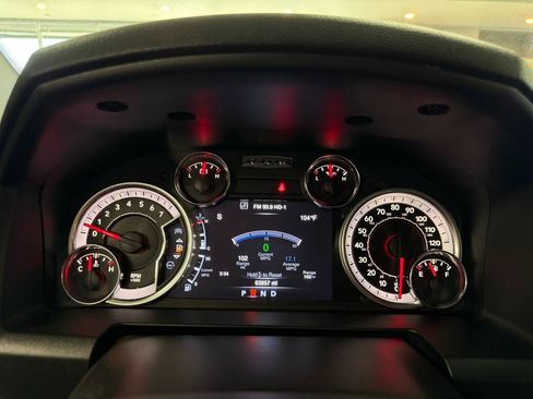 Used 2023 RAM 1500 Classic SLT w/ Trailer & Traction Group AWD/4WD image 18