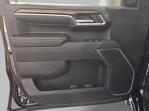 Certified 2023 GMC Sierra 1500 Elevation image 32