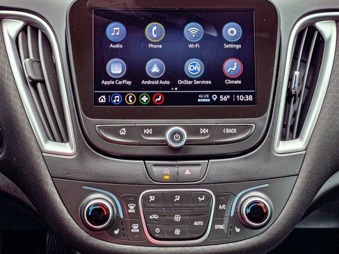 Used 2025 Chevrolet Malibu LT image 16