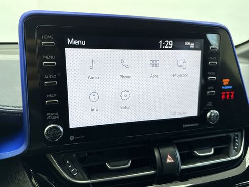 Used 2021 Toyota C-HR XLE image 18