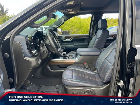 Used 2024 Chevrolet Silverado 1500 High Country w/ High Country Premium Package AWD/4WD image 11