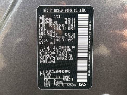 Used 2024 INFINITI QX80 Luxe image 39