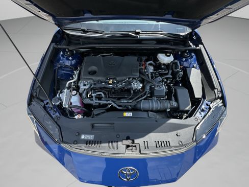 Used 2025 Toyota Camry SE FWD image 17