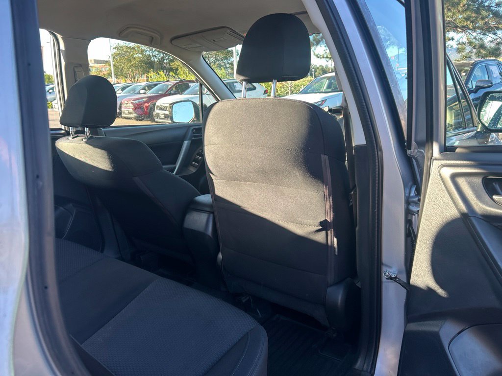 Used 2017 Subaru Forester 2.5i w/ Alloy Wheel Package AWD/4WD image 15