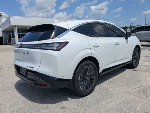 Used 2025 Nissan Murano Platinum w/ Cargo Package AWD/4WD image 3