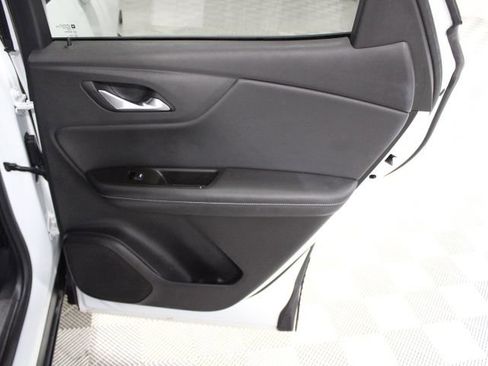 Used 2023 Chevrolet Blazer LT image 25