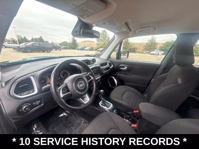 Used 2021 Jeep Renegade Latitude w/ Convenience Group AWD/4WD image 21