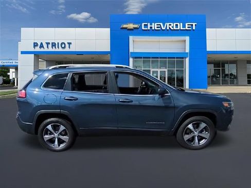 Used 2021 Jeep Cherokee Limited w/ Elite Package AWD/4WD image 11