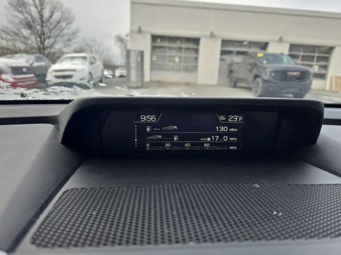 Used 2022 Subaru Ascent Touring image 24