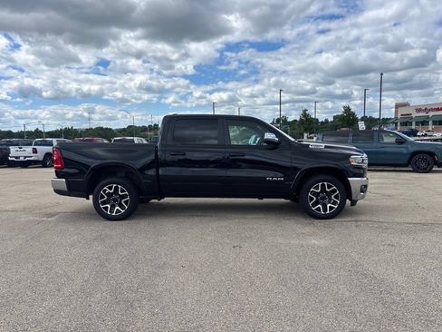 Used 2025 RAM 1500 Laramie w/ Bed Utility Group AWD/4WD image 7