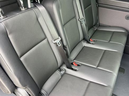 Used 2024 Mercedes-Benz Sprinter 2500 image 11