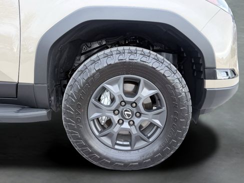 Used 2025 Lexus GX 550 image 9