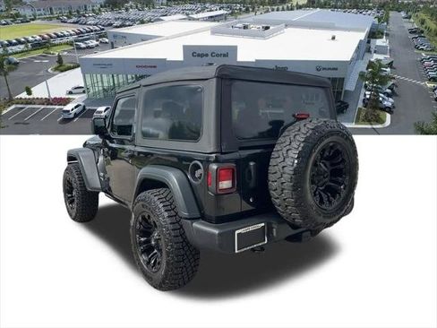 Certified 2018 Jeep Wrangler Sport AWD/4WD image 27