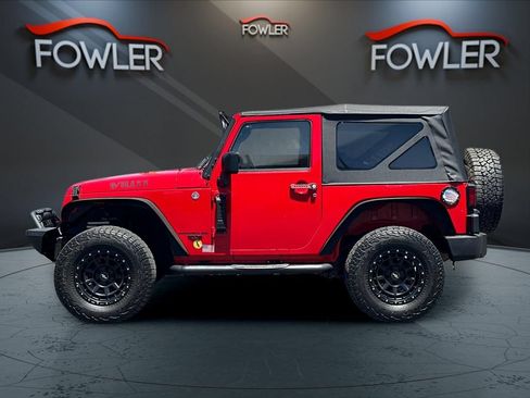 Used 2014 Jeep Wrangler Sport AWD/4WD image 2